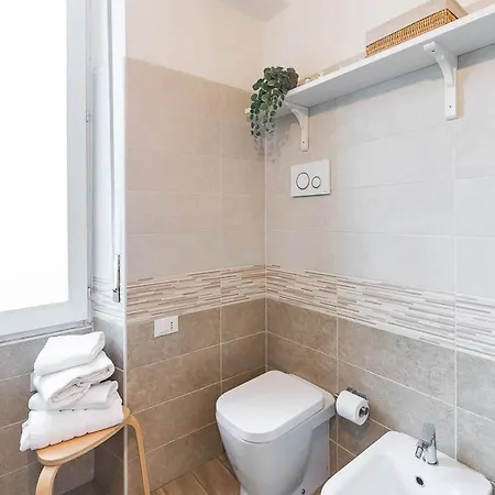 Duomo 10 Minuti Family House 5 Pax Balcone Wifi Apartment *